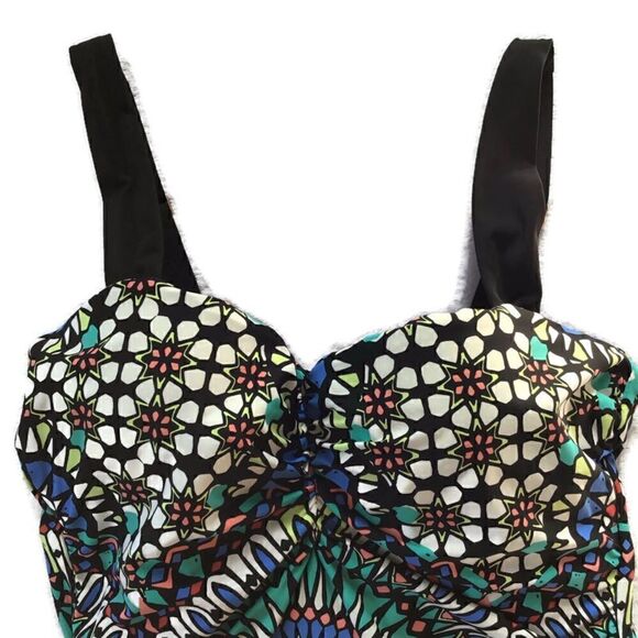 Athena Geometric Print Padded Swimsuit Tank Top - Picture 2 of 7